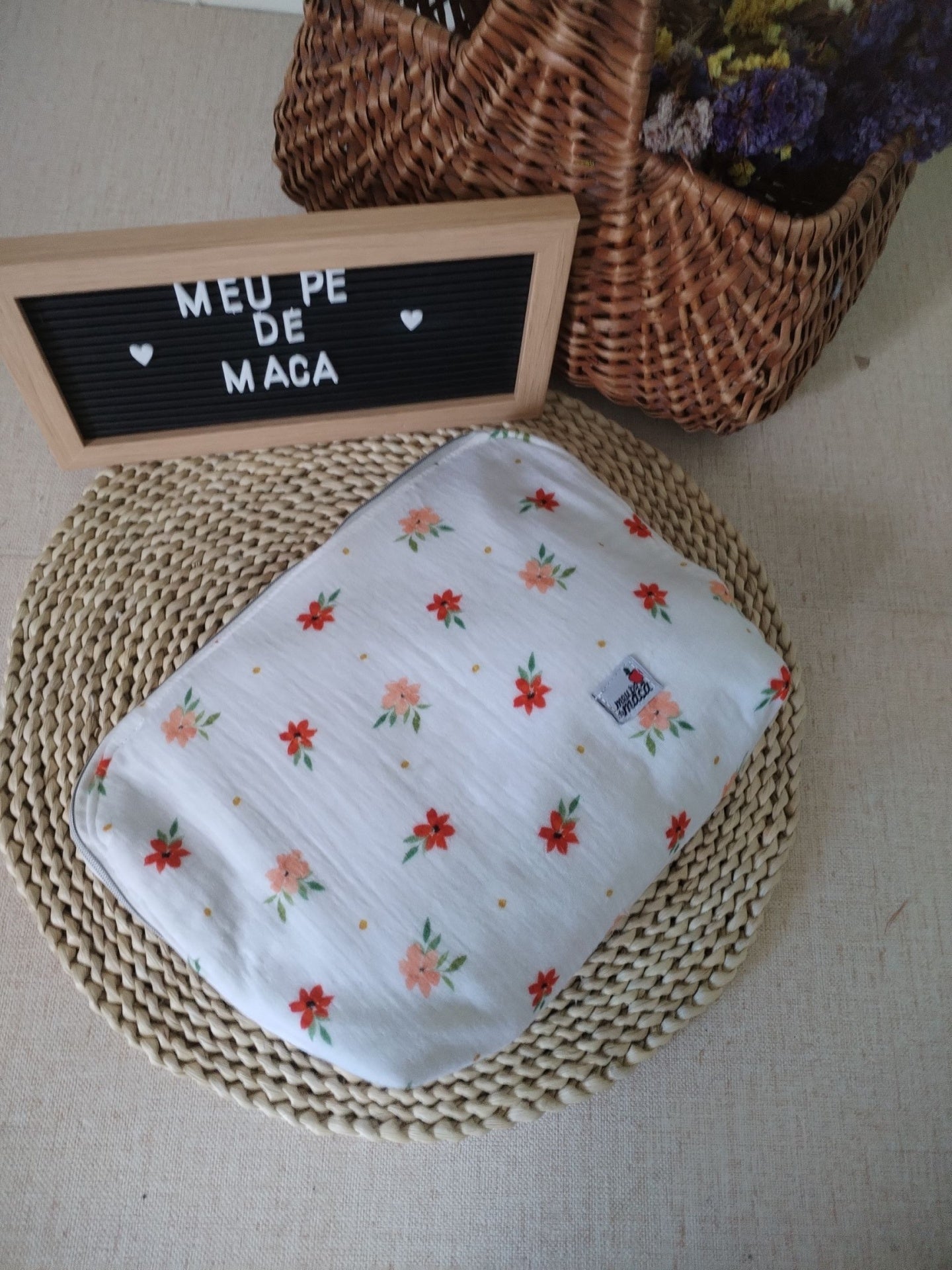 Necessaire de Viagem – Elegância e Praticidade no Seu Ritmo - Meu Pé de Maçã