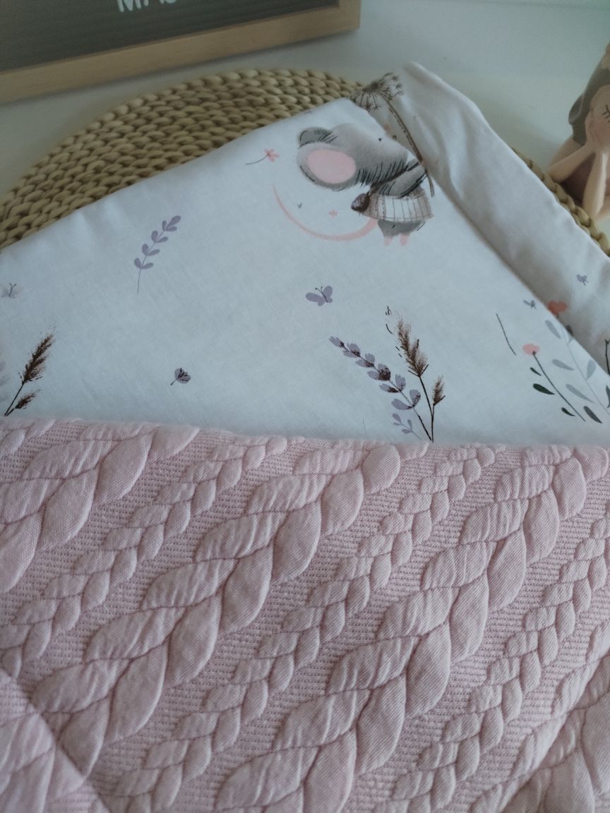 mantinha para bebé em tons rosa com ratinhas fofinhas perfeita para ninho e next to me
