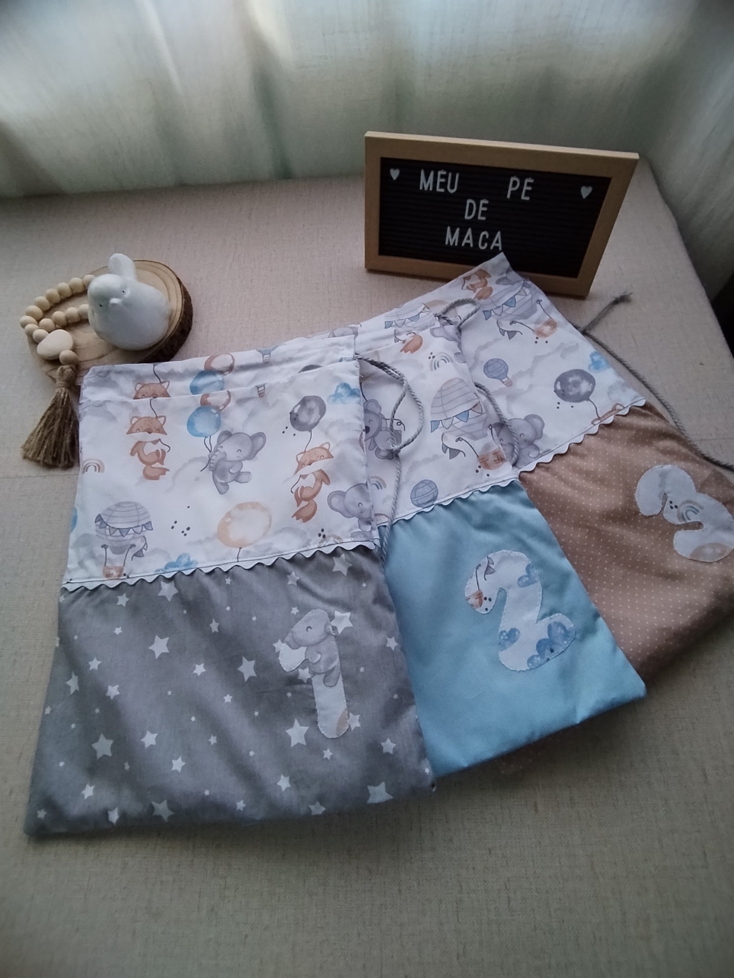 Conjunto saquinhos para a roupa do bebé - Meu Pé de Maçã