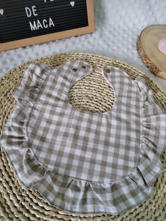 Conjunto Babete e Fita da chucha - Vichy bege - Meu Pé de Maçã