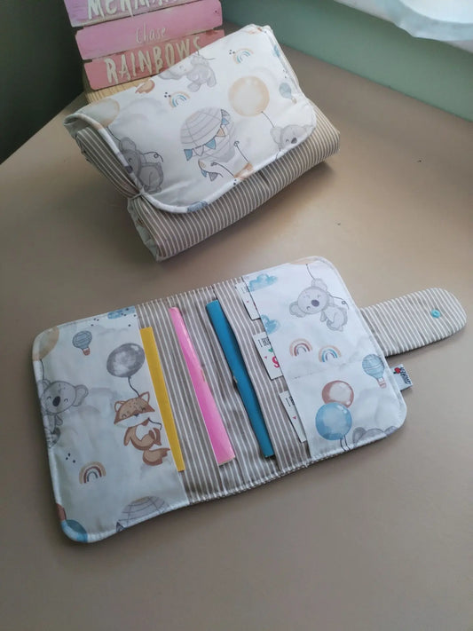 Pack Organiza e cuida - Porta Documentos e Muda Fraldas - Meu Pé de Maçã