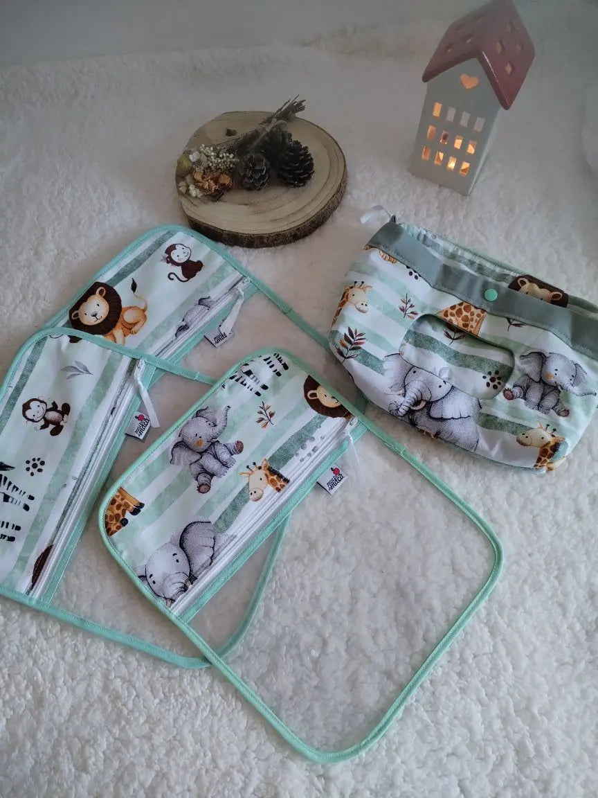 Conjunto 3 saquinhos transparentes - Animais fundo verde - Meu Pé de Maçã