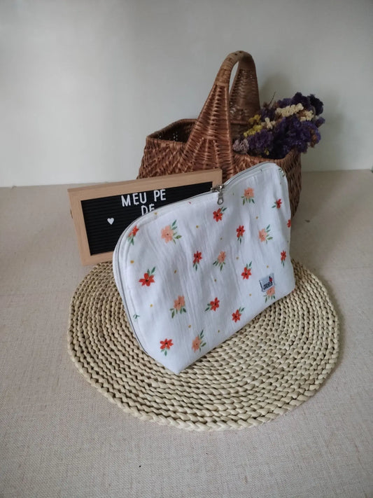 Necessaire de Viagem – Elegância e Praticidade no Seu Ritmo - Meu Pé de Maçã