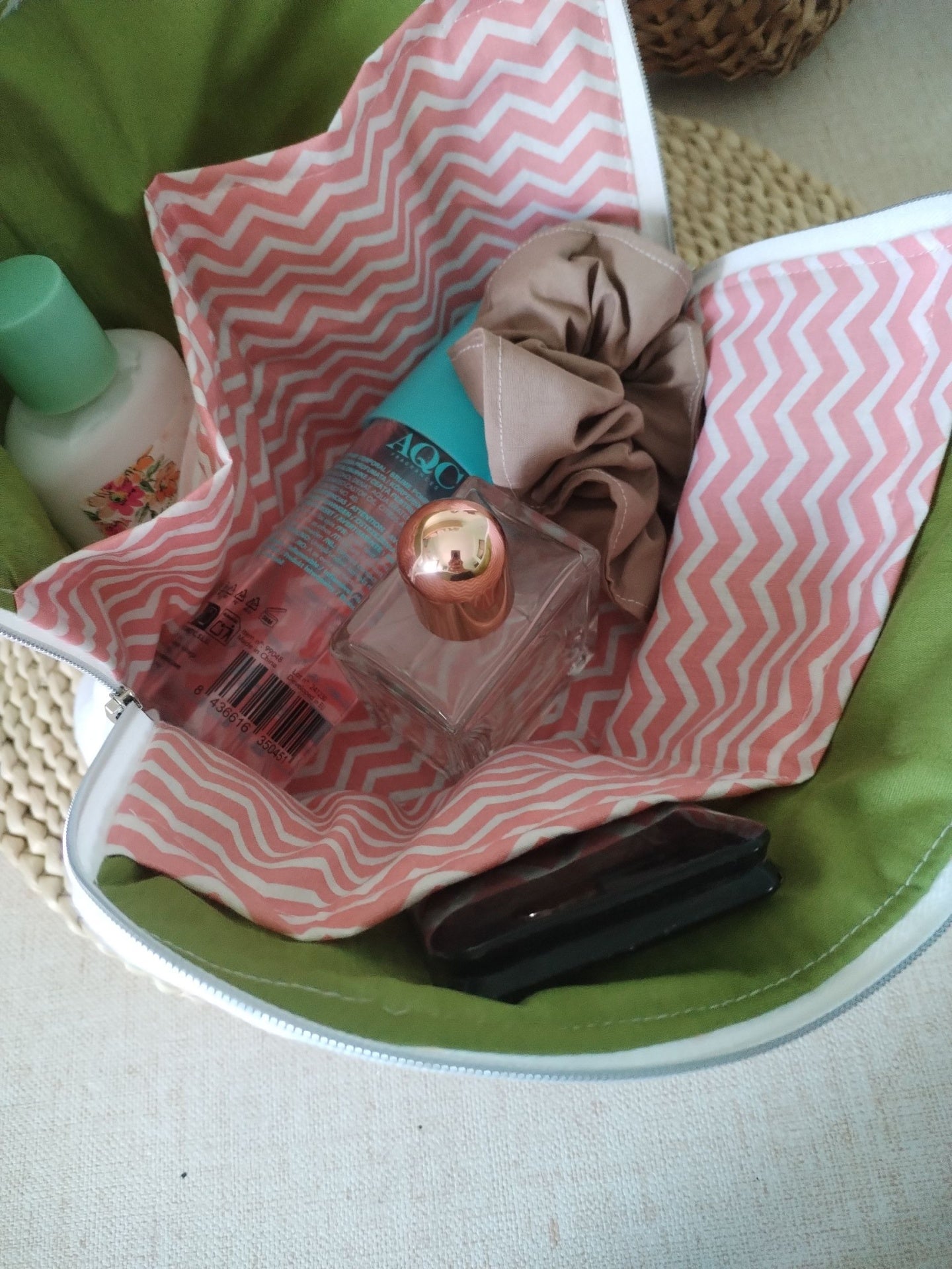 Necessaire de Viagem – Elegância e Praticidade no Seu Ritmo - Meu Pé de Maçã