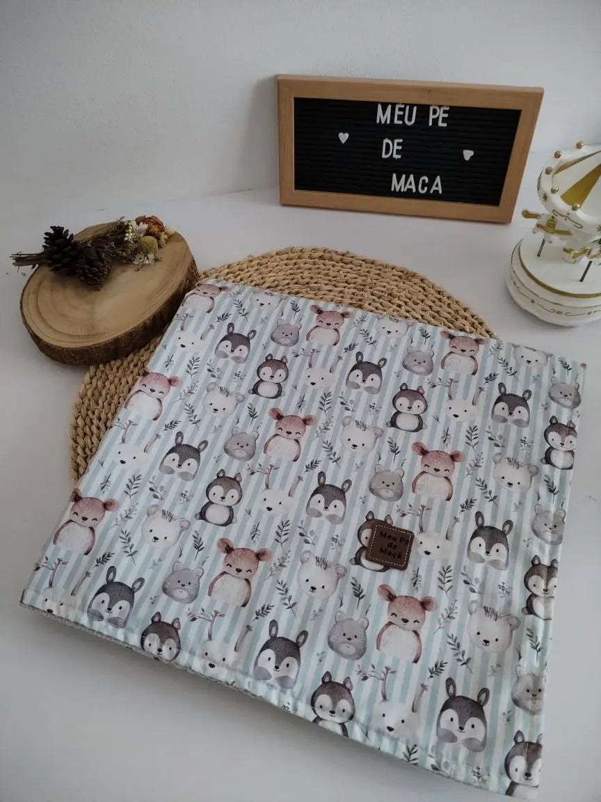 Mantinha Meia-Estação - Animais Fofinhos com Waffle cinza - Meu Pé de Maçã