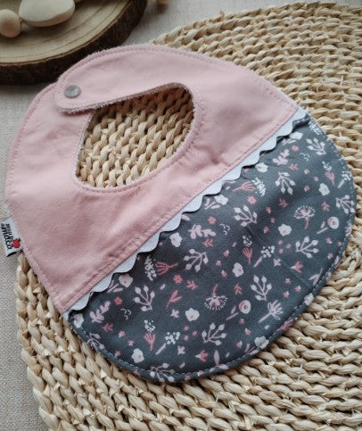 Conjunto Babete e Fita prende chupeta Floral - Meu Pé de Maçã