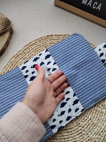 Porta Documentos Coelhinho Azul - Meu Pé de Maçã