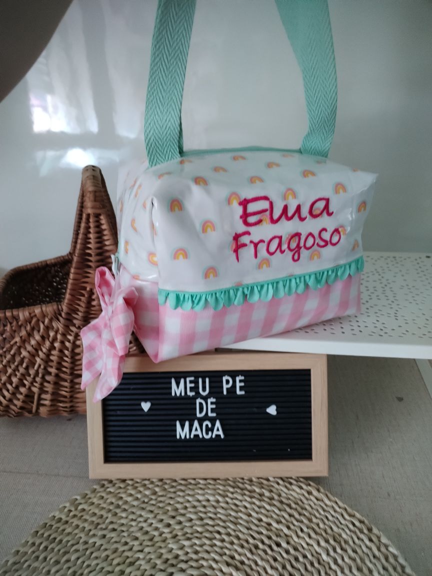🍎 Lancheira plastificada personalizável - Meu Pé de Maçã