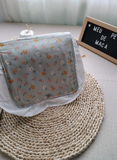Bolsa para fraldas e toalhitas - Floral amarela - Meu Pé de Maçã