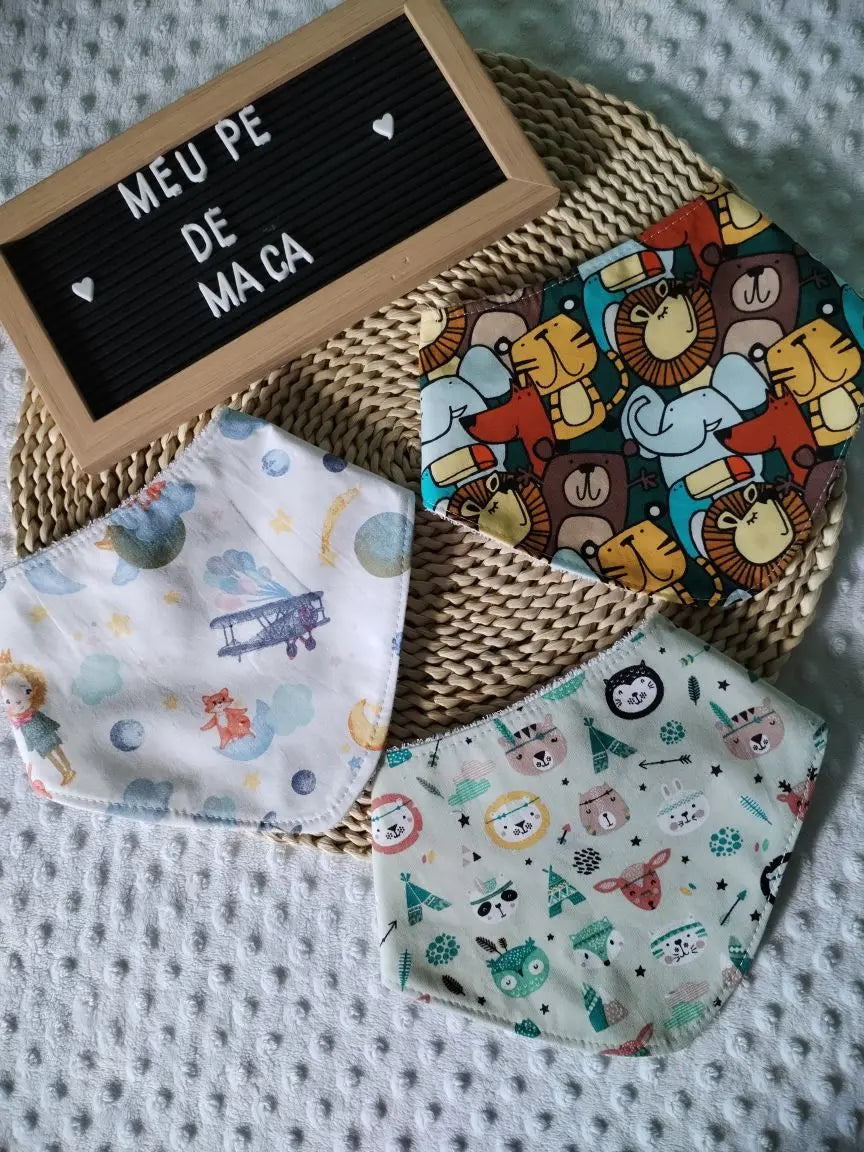 Conjunto 3 Babetes Bandanas - Animais - Meu Pé de Maçã