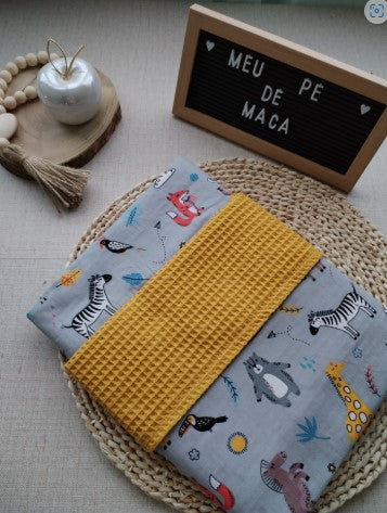 Mantinha Waffle Animais - Meu Pé de Maçã