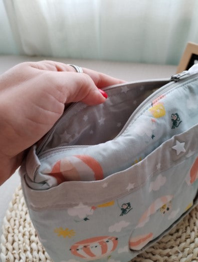 Atenção aos Detalhes - Bolsa Organizadora - Personalize a sua bolsa - Meu Pé de Maçã