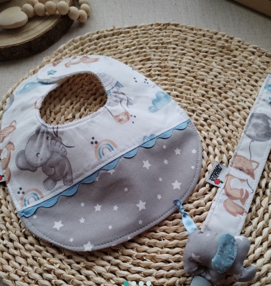 Conjunto Babete e Fita prende chupeta - Meu Pé de Maçã