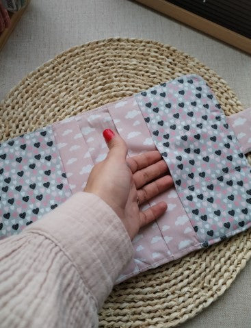 Porta Documentos Coelhinho Rosa - Meu Pé de Maçã