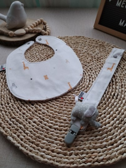 Conjunto Babete e Fita prende chupeta - Meu Pé de Maçã