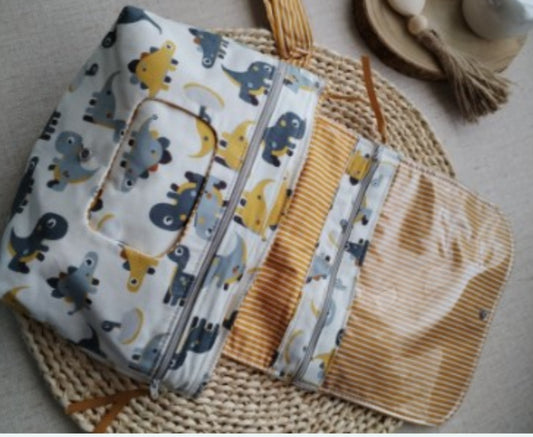 Bolsa para fraldas e toalhitas - Dinossauros - Meu Pé de Maçã