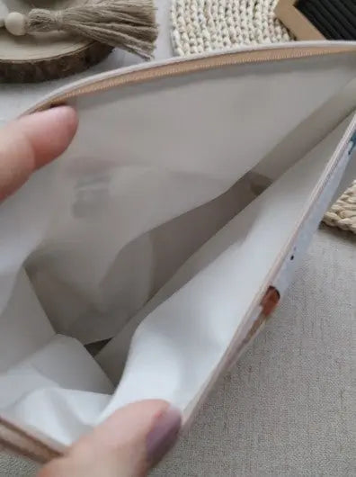 Necessaire triangular Animais em Balões - Meu Pé de Maçã