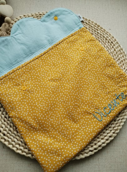 Bolsa Estilo Envelope Personalizável para a Primeira Roupa do Bebé - Meu Pé de Maçã 