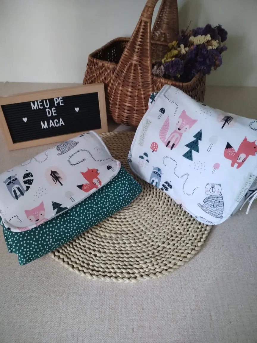 Pack Mudança Express - Bolsa Fraldas e Toalhitas e Muda Fraldas Meu Pé de Maçã