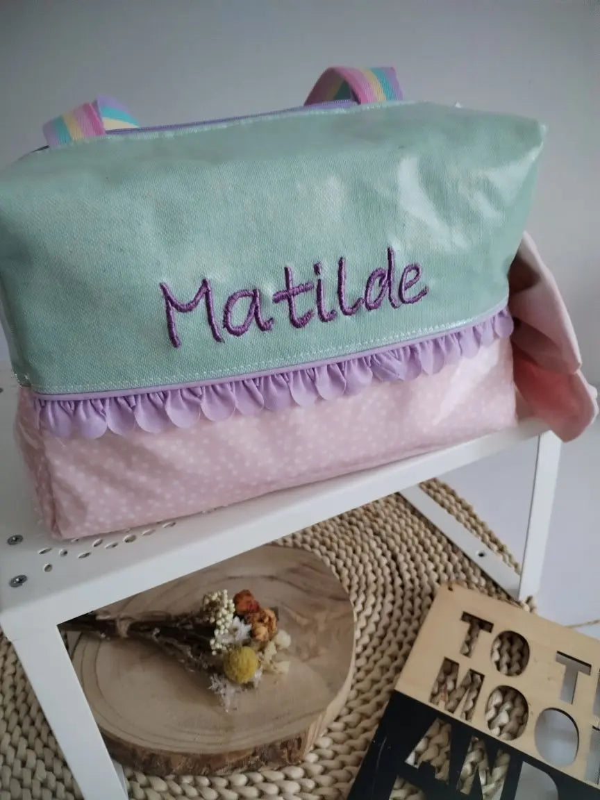 🍎 Lancheira plastificada personalizável Meu Pé de Maçã