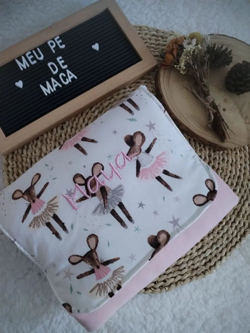 Muda Fraldas - Personalize com o tecido que mais gostar Meu Pé de Maçã