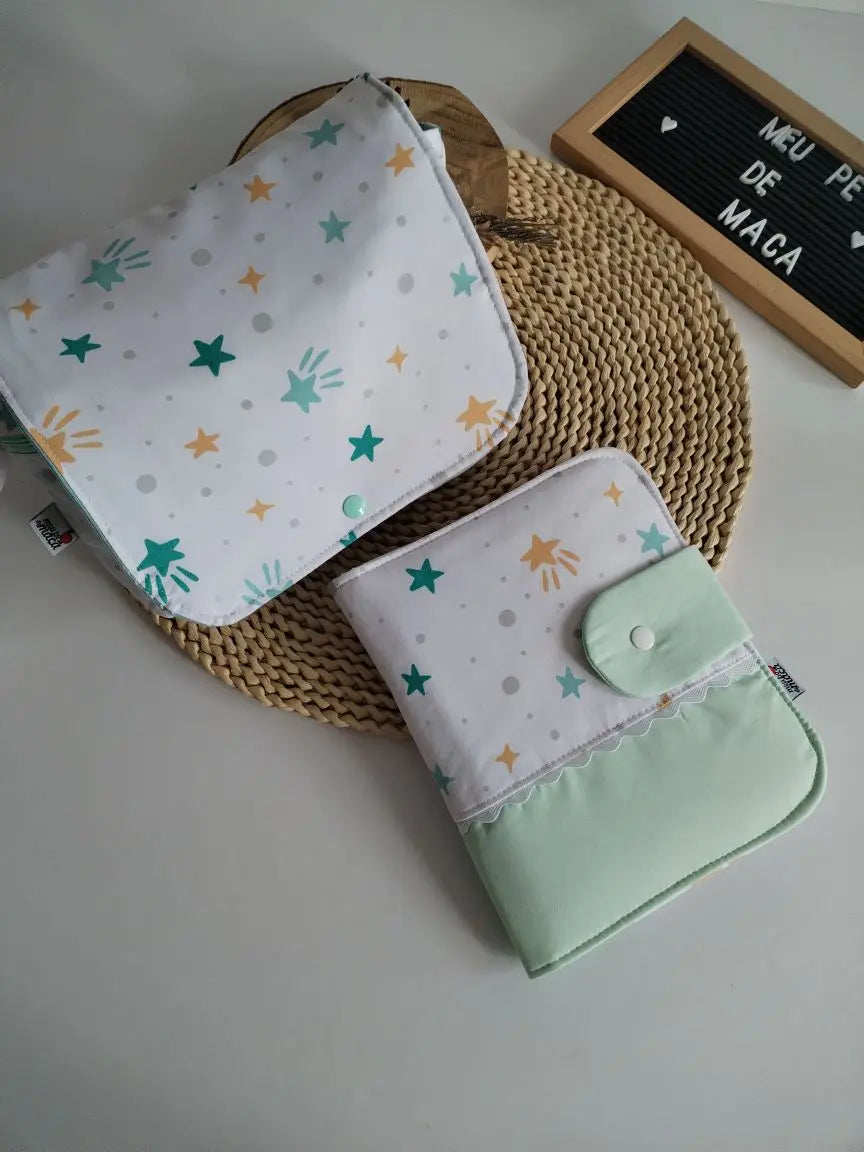 Pack Organiza e Vai - Bolsa para fraldas e toalhitas e Porta Documentos Meu Pé de Maçã