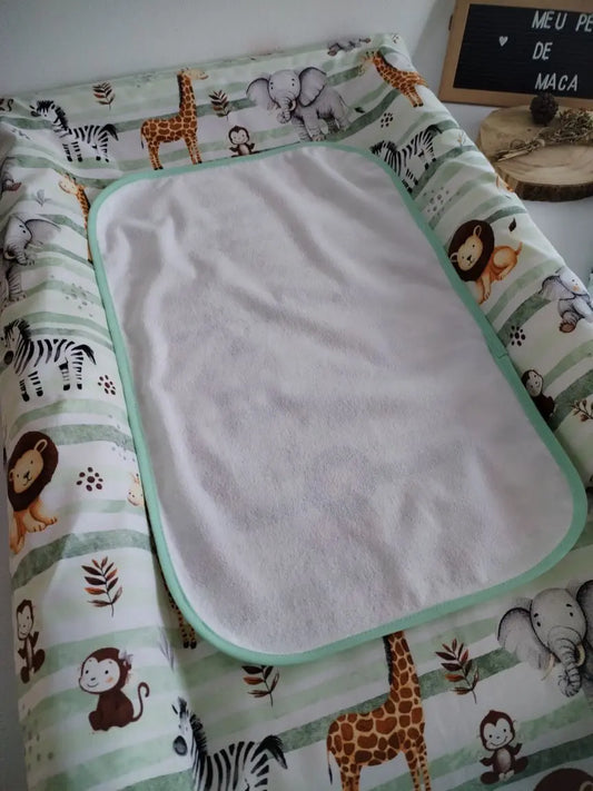 Capa Muda Fraldas Meu Pé de Maçã