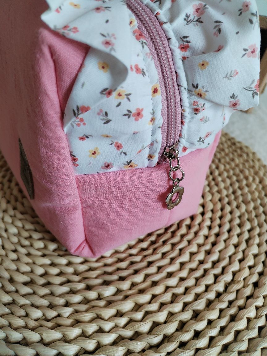 Necessaire Box com folho - Musselina Rosa e Floral