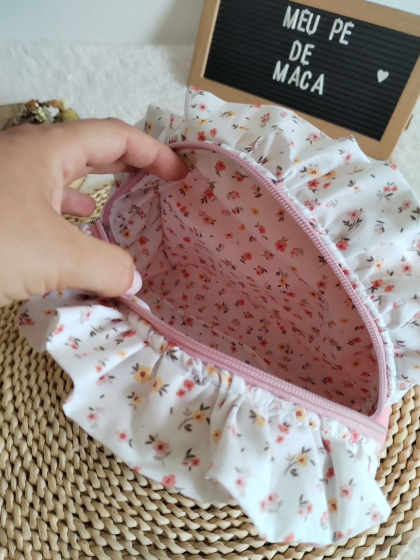 Necessaire Box com folho - Musselina Rosa e Floral