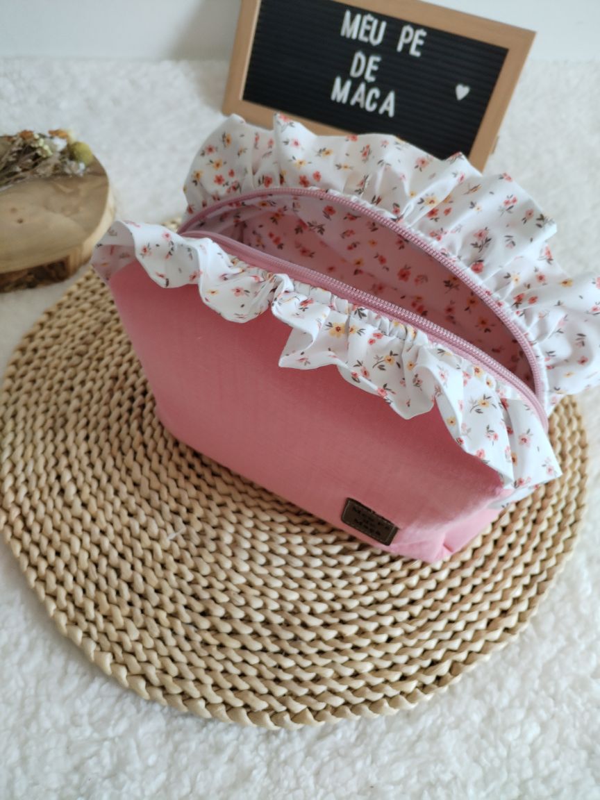 Necessaire Box com folho - Musselina Rosa e Floral