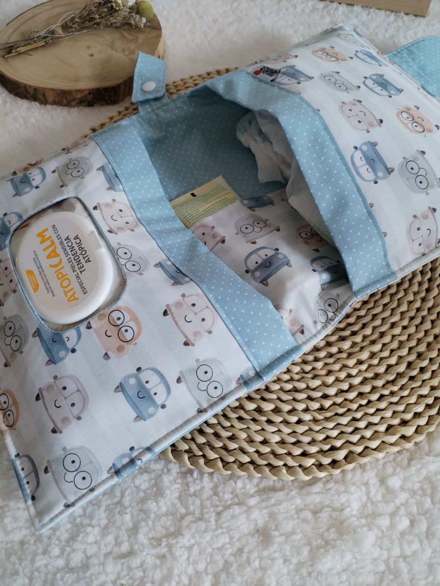 Bolsa Fraldas e Toalhitas 3 em 1 - Carrinhos
