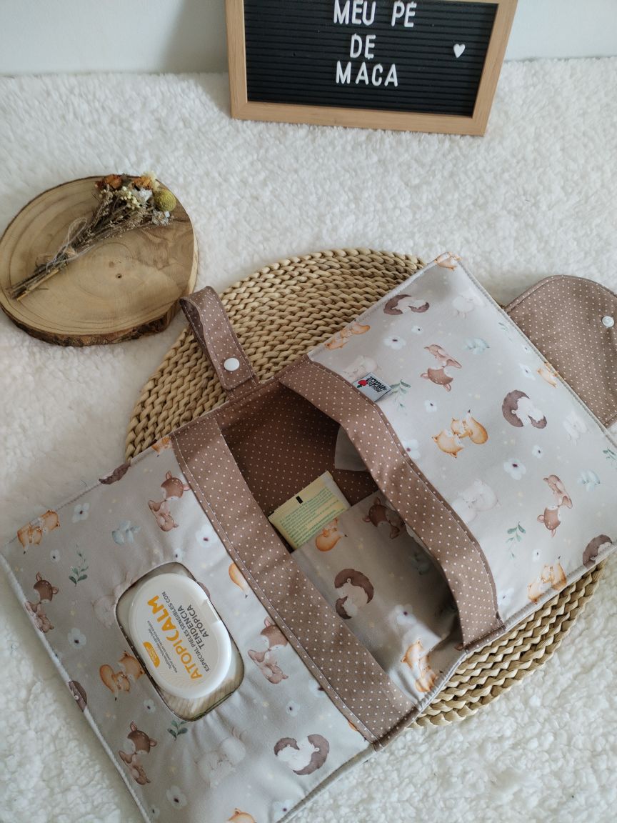 Bolsa fraldas e toalhitas 3 em 1 - Animais Fofinhos