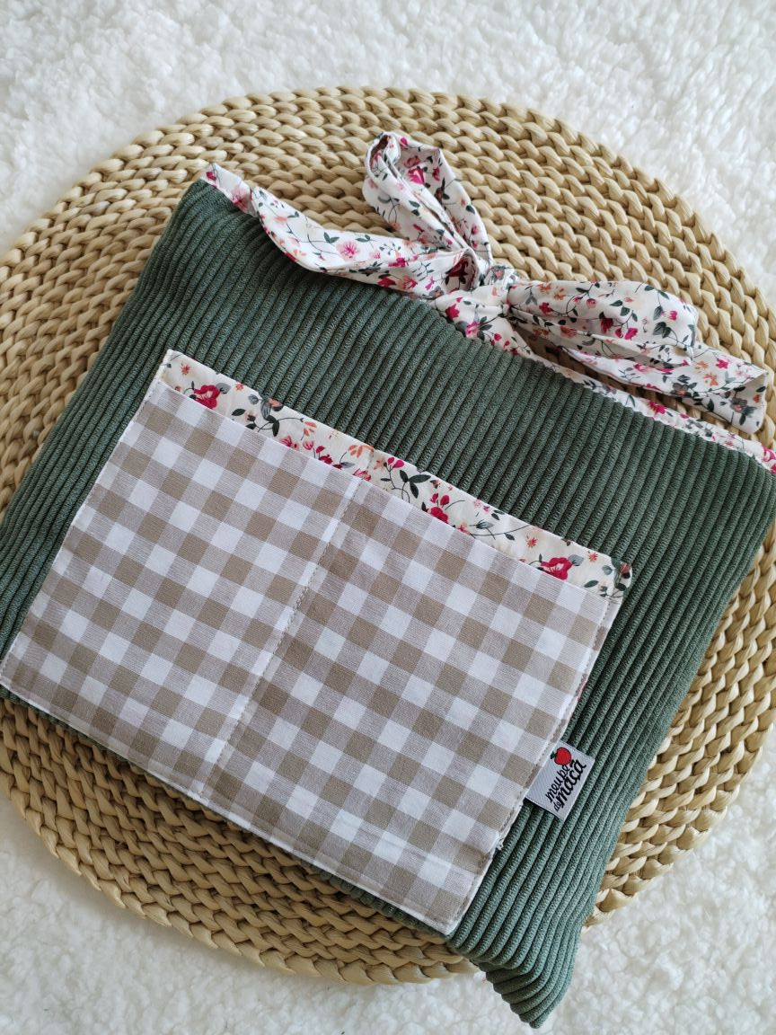 Book Sleeve Verde Seco e Floral