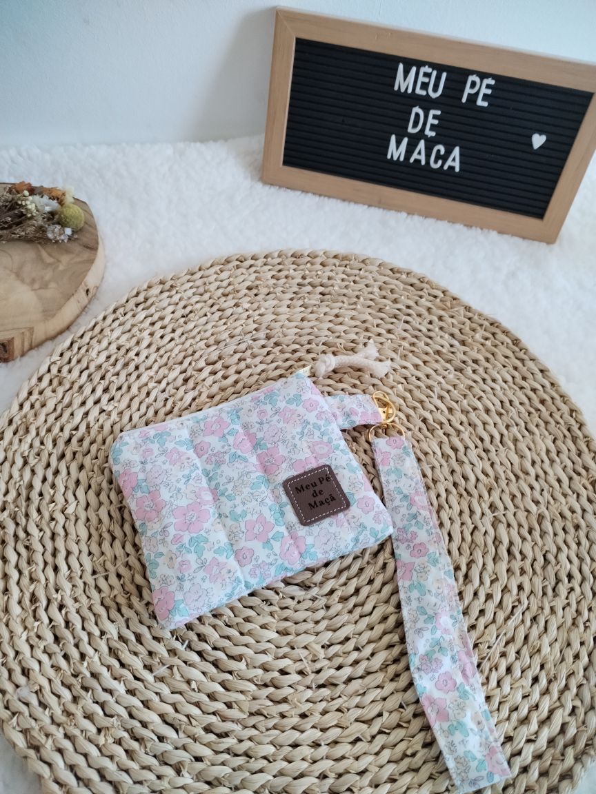 Carteirinha de Moedas e Cartões com Pega Removível – Floral