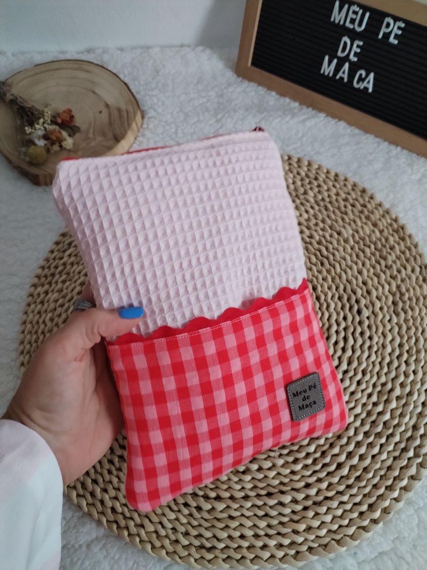 Bolsa para livro eletrónico - compatível com Kobo e Kindle - Vichy Rosa e Vermelho