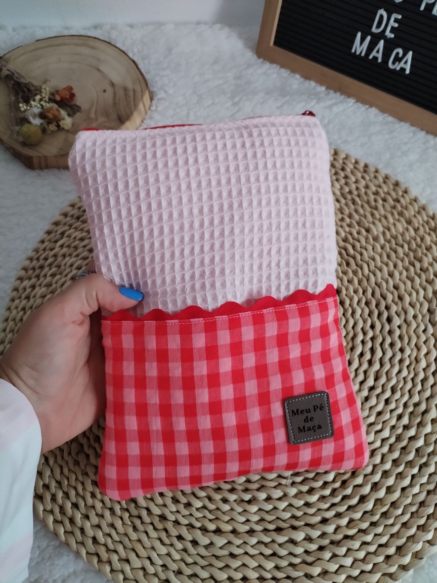 Bolsa para livro eletrónico - compatível com Kobo e Kindle - Vichy Rosa e Vermelho