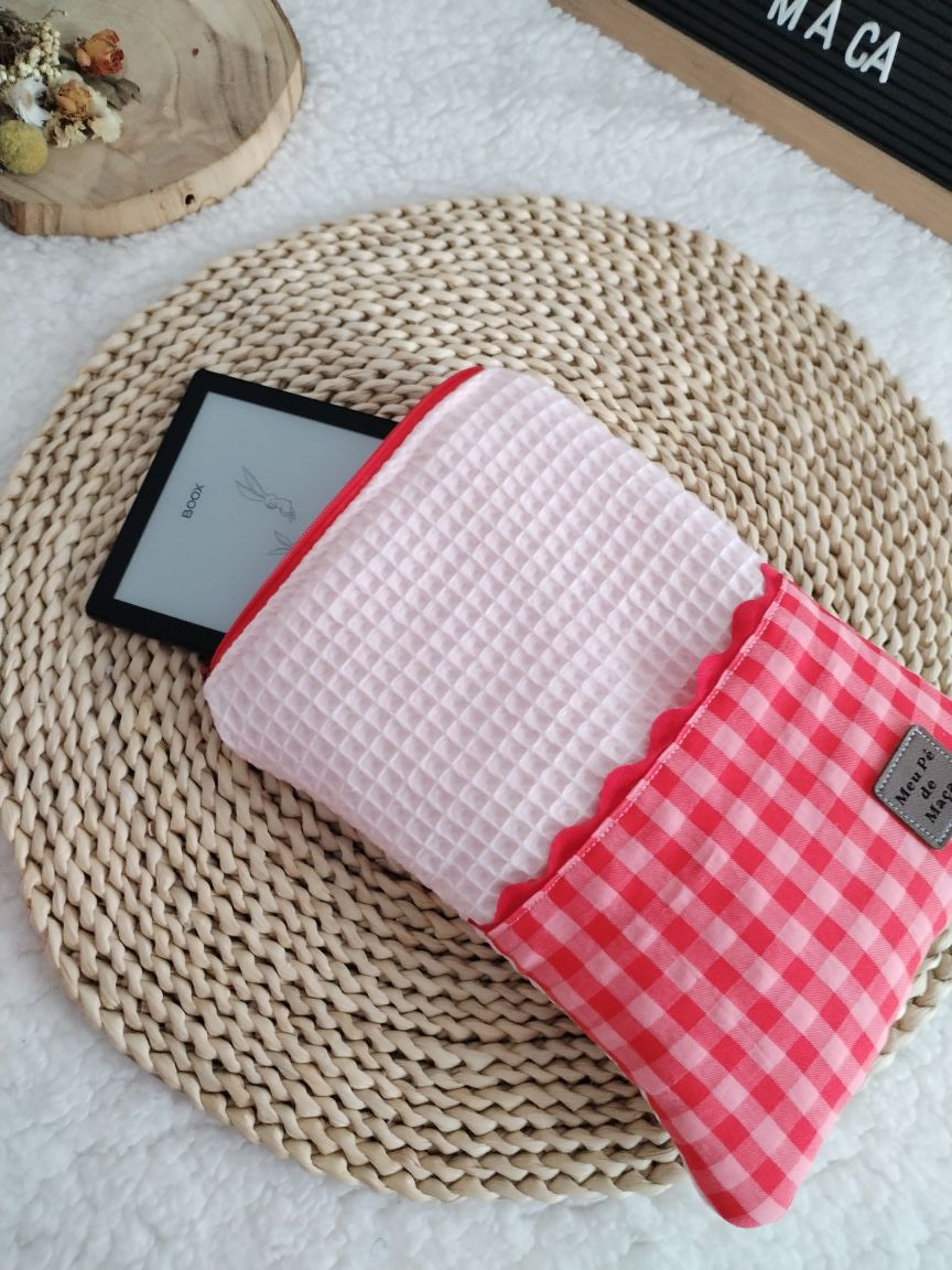 Bolsa para livro eletrónico - compatível com Kobo e Kindle - Vichy Rosa e Vermelho