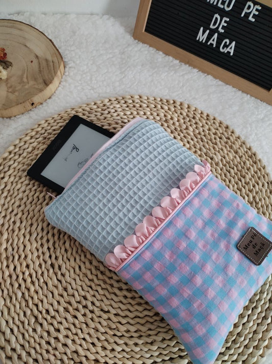 Bolsa para livro eletrónico - compatível com kindle e kobo - Vichy Rosa e Azul