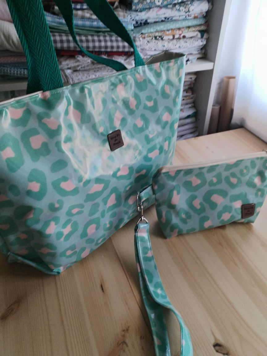 Conjunto Mala de Praia + Necessaire Verde Água| Edição Limitada