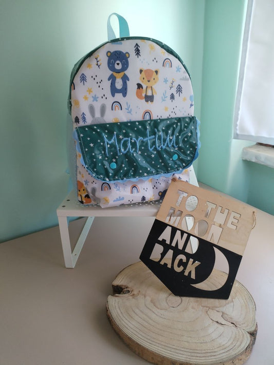 Mochila plastificada personalizada - Meu Pé de Maçã 