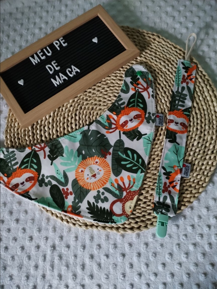 Conjunto Babete Bandana e Fita da Chupeta – Algodão Oeko-Tex®, Feito em Portugal - Animais da Selva Fofinhos - Meu Pé de Maçã 