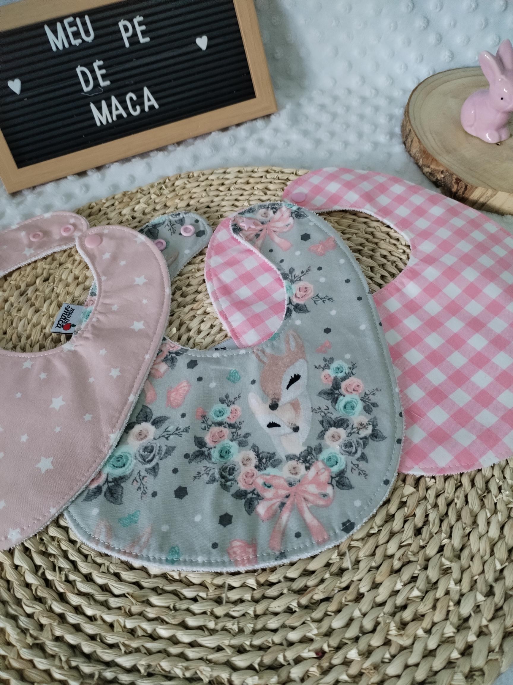 Conjunto babetes e fita prende chucha - Meu Pé de Maçã 