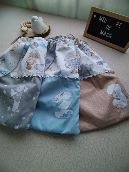 Conjunto saquinhos para a roupa do bebé - Meu Pé de Maçã 