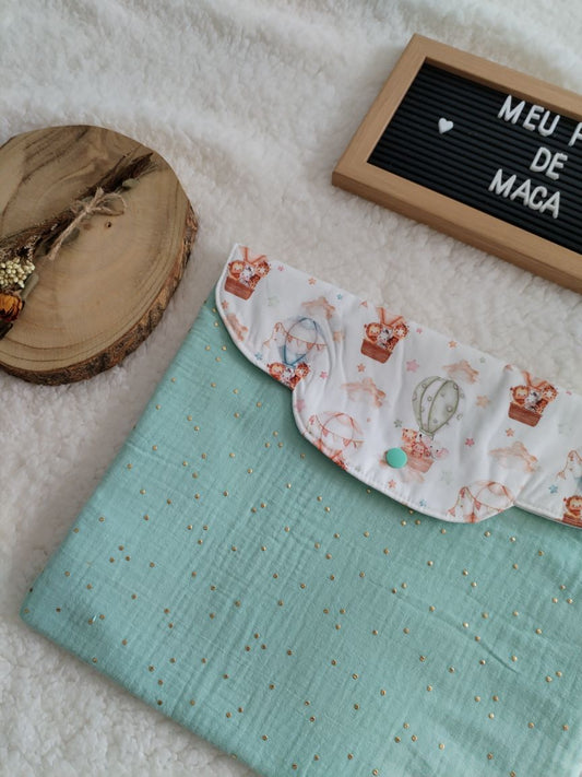 Bolsa Envelope - Primeira Roupinha - Animais com Balões - Meu Pé de Maçã 