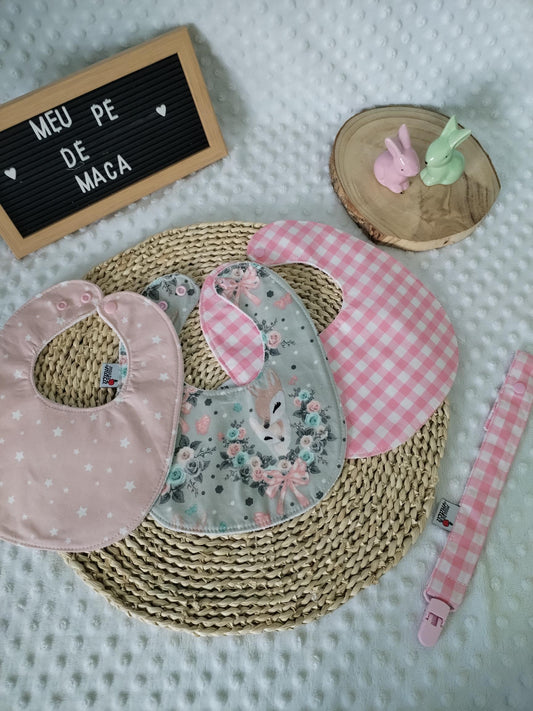 Conjunto babetes e fita prende chucha - Meu Pé de Maçã 