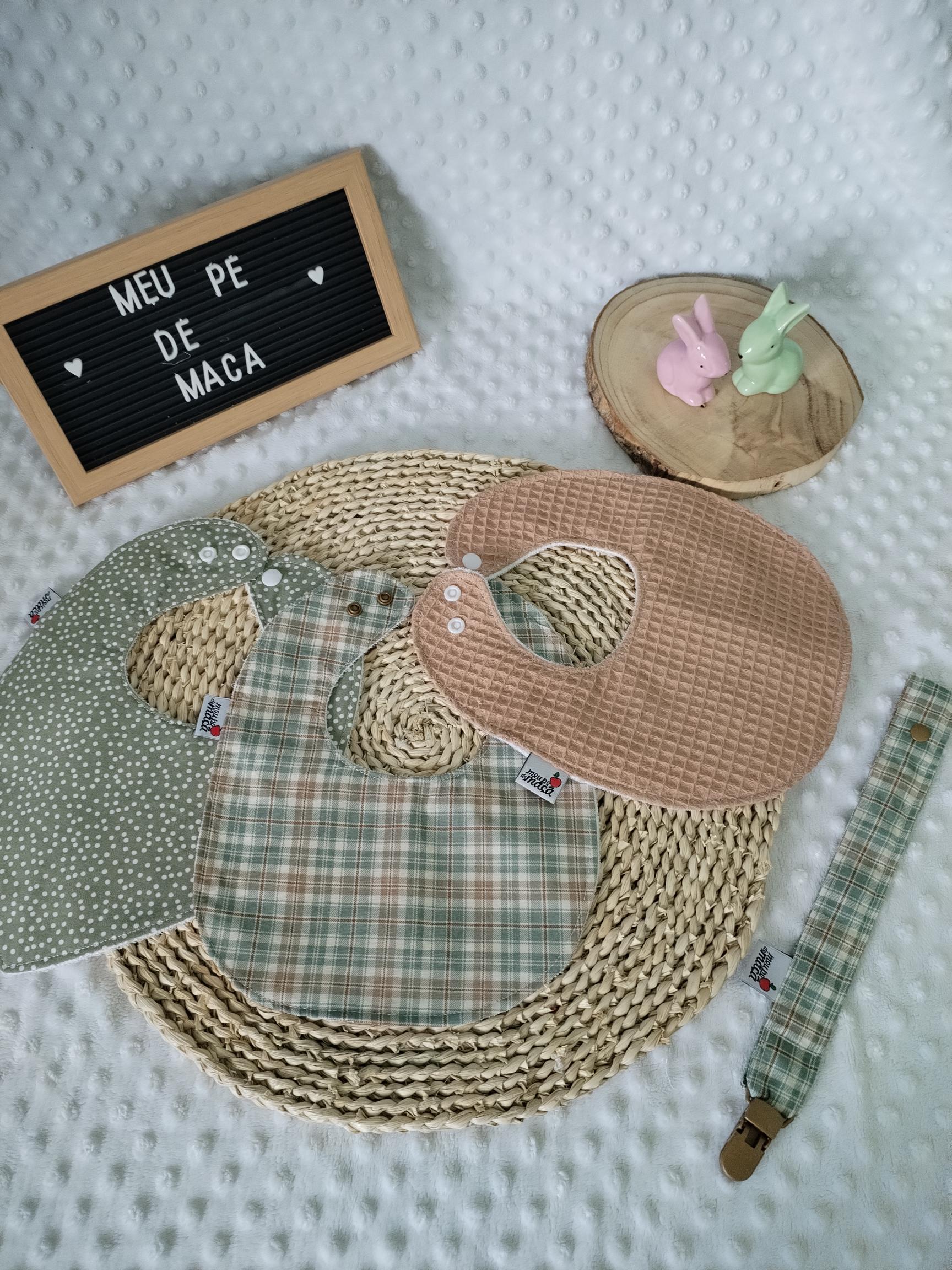 Conjunto Babetes e Fita da Chucha - Meu Pé de Maçã 