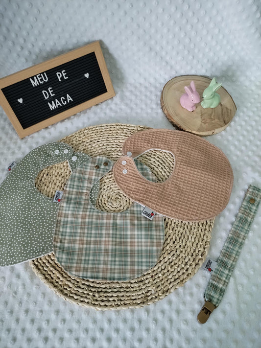 Conjunto Babetes e Fita da Chucha - Meu Pé de Maçã 