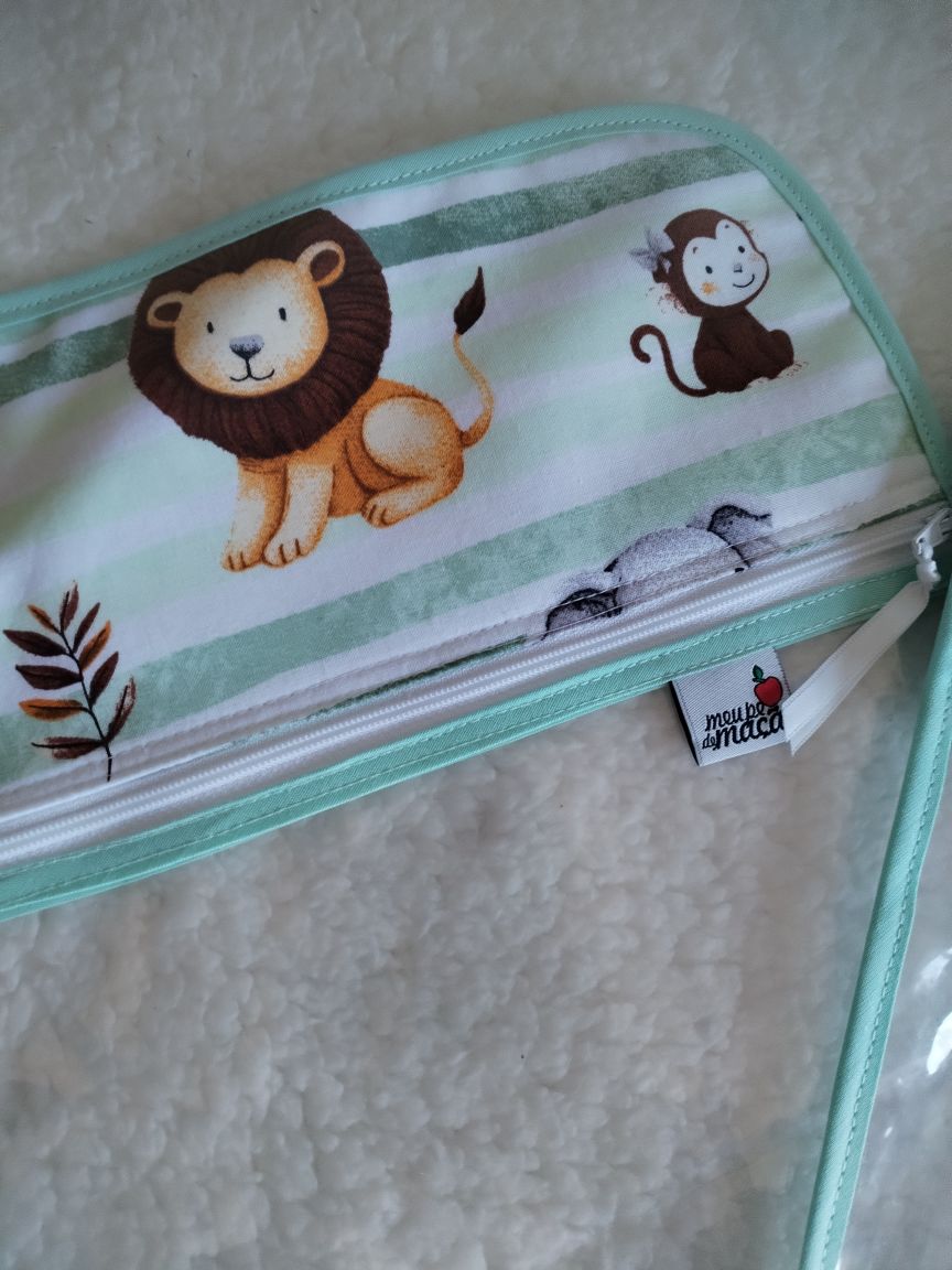 Conjunto 3 saquinhos transparentes - Animais fundo verde - Meu Pé de Maçã 