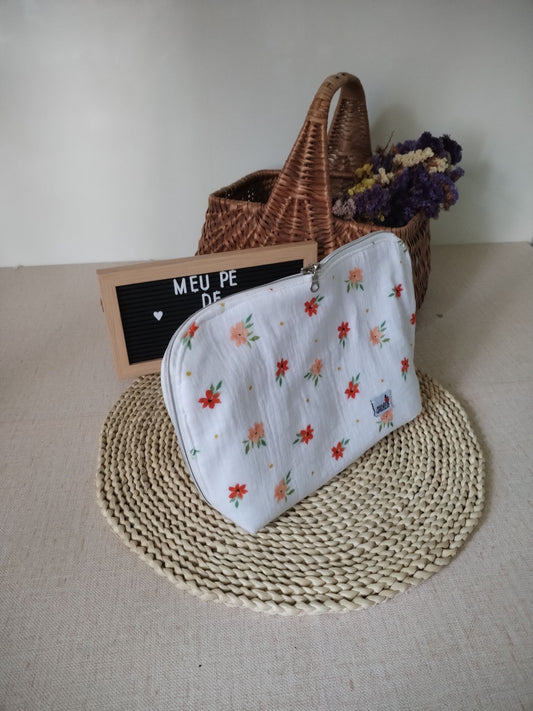 Necessaire de Viagem – Elegância e Praticidade no Seu Ritmo - Meu Pé de Maçã 