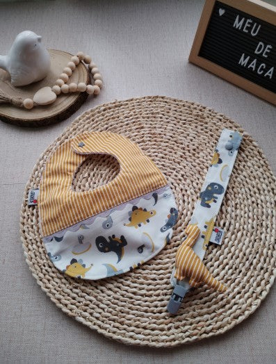 Conjunto Babete e Fita prende chupeta - Meu Pé de Maçã 